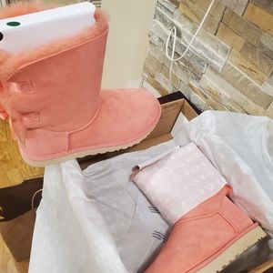 Women's Uggs Boots (Pink Blossom) Full Length Double Bow. Size 9